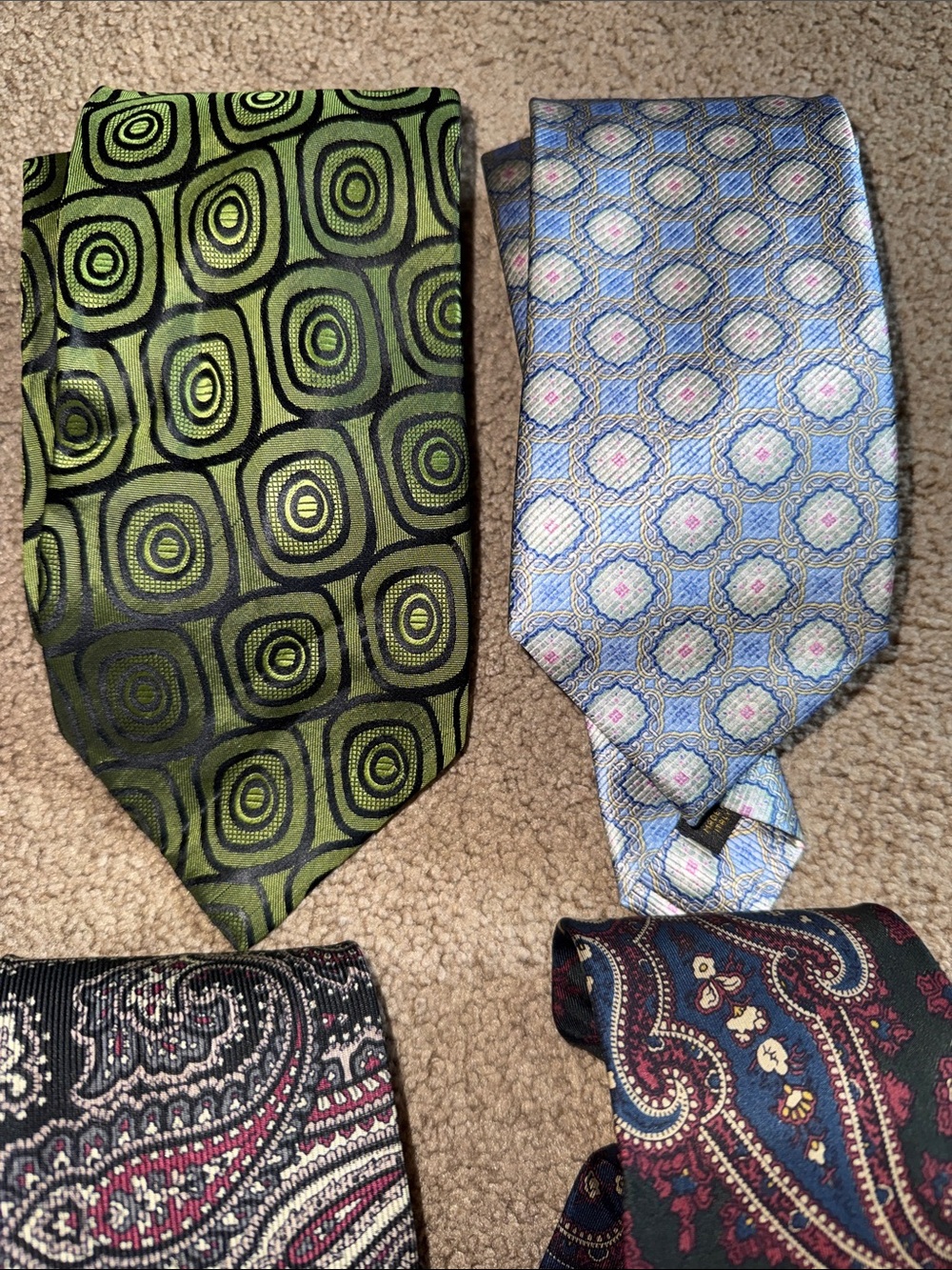 Designer Men's Paisley & Patterned Tie Collection - Assorted Colors - Picture 4 of 16